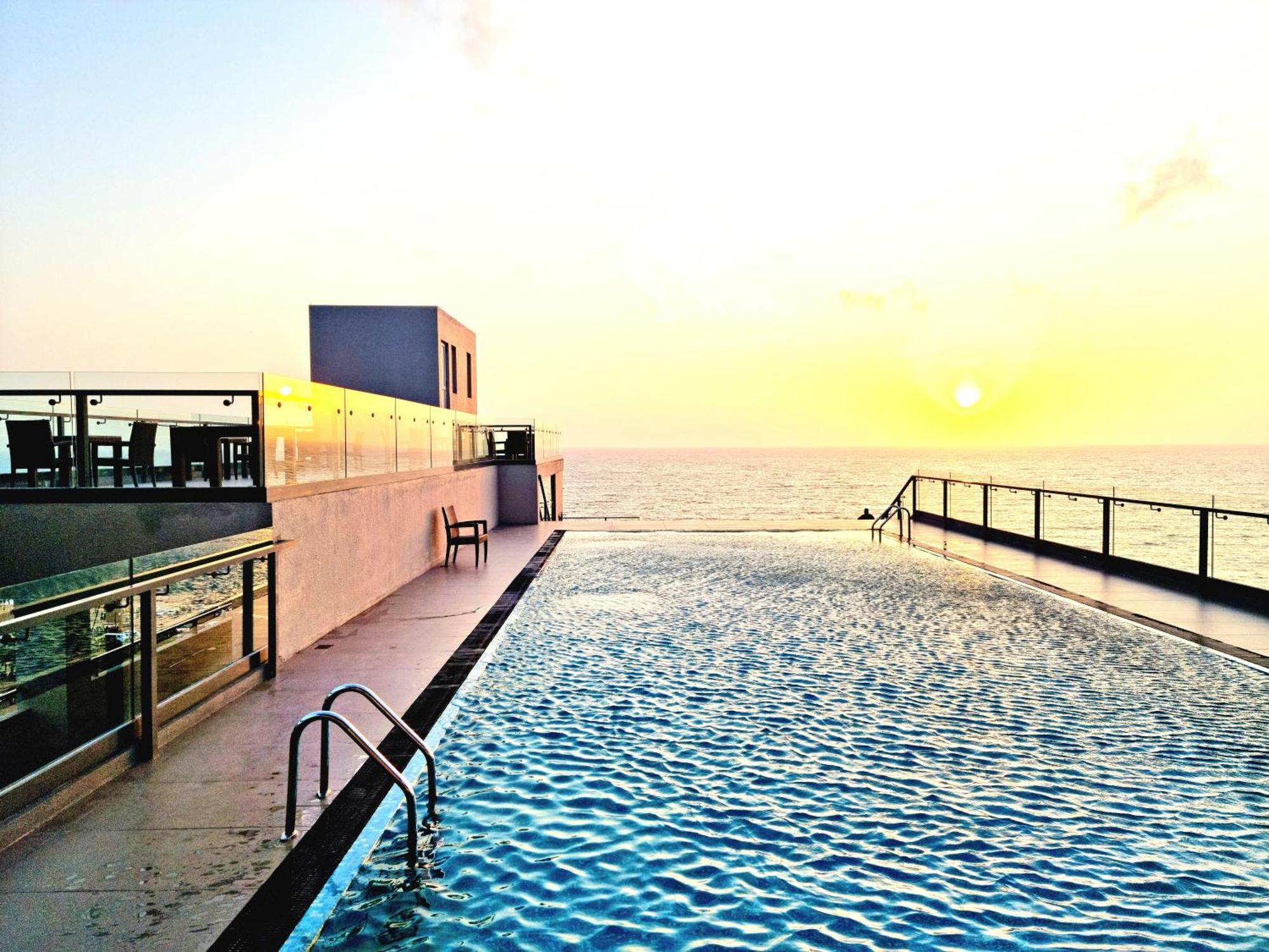 Ocean Breeze Residence- Negombo Exterior photo